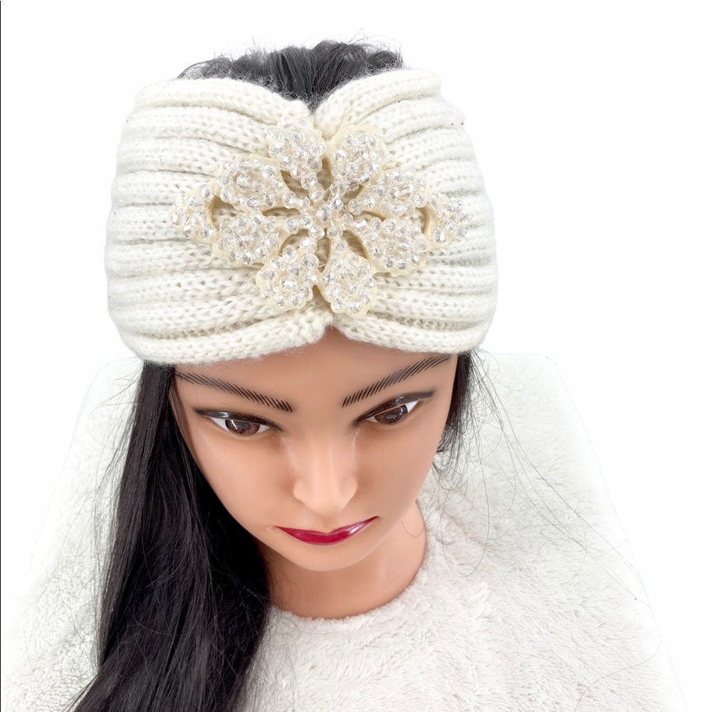 🍄Beaded cozy headband